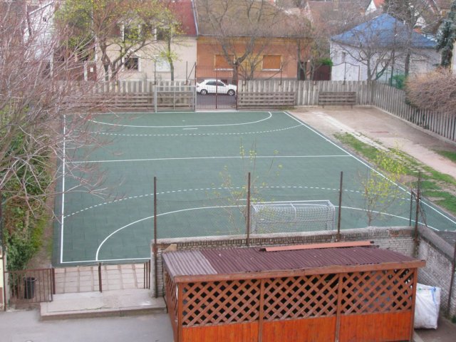 Gumová platňa pre športové ihriská 30x1000x1000mm čierna