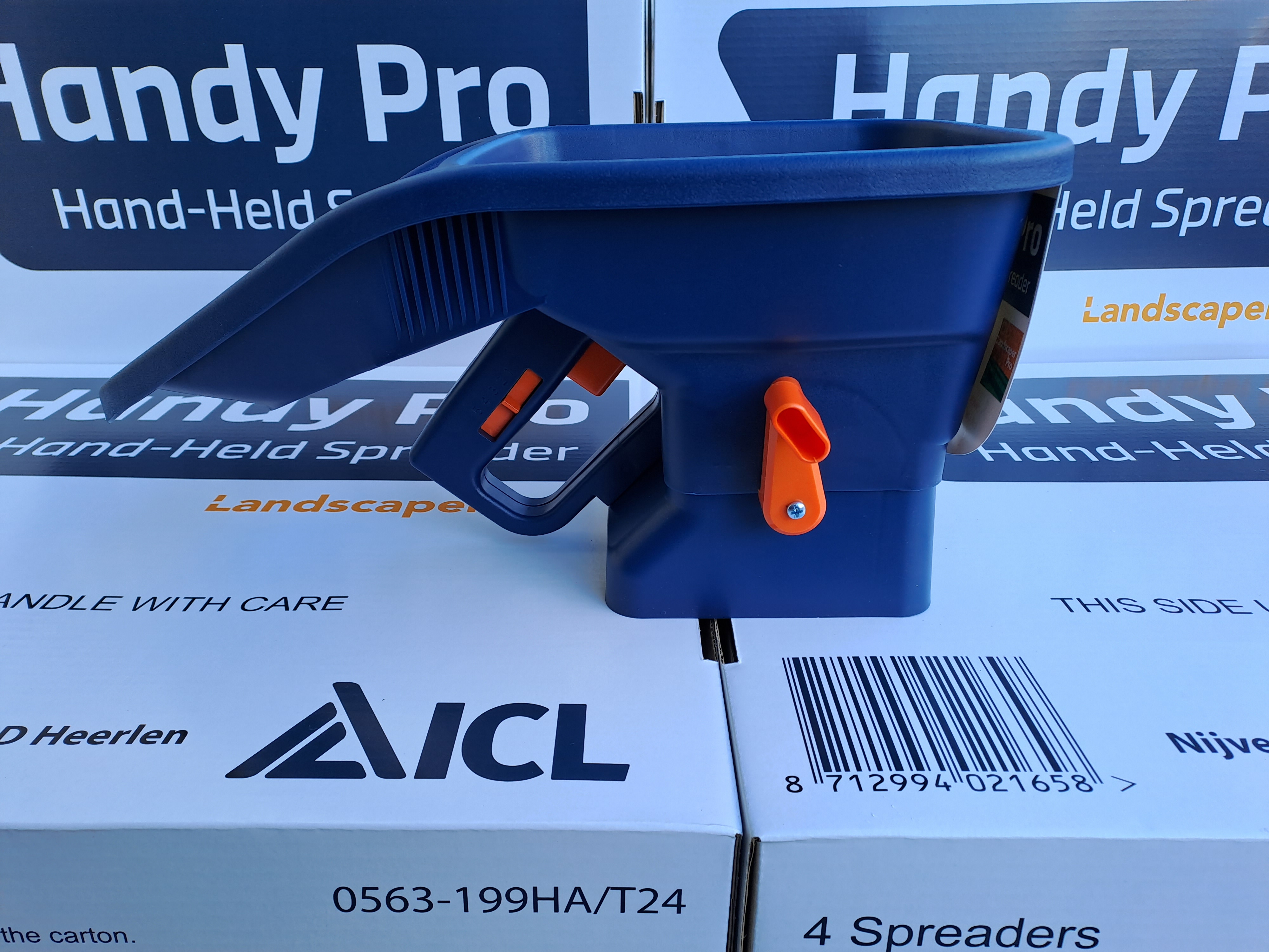 ICL Handy Pro kézi műtrágyaszóró gép